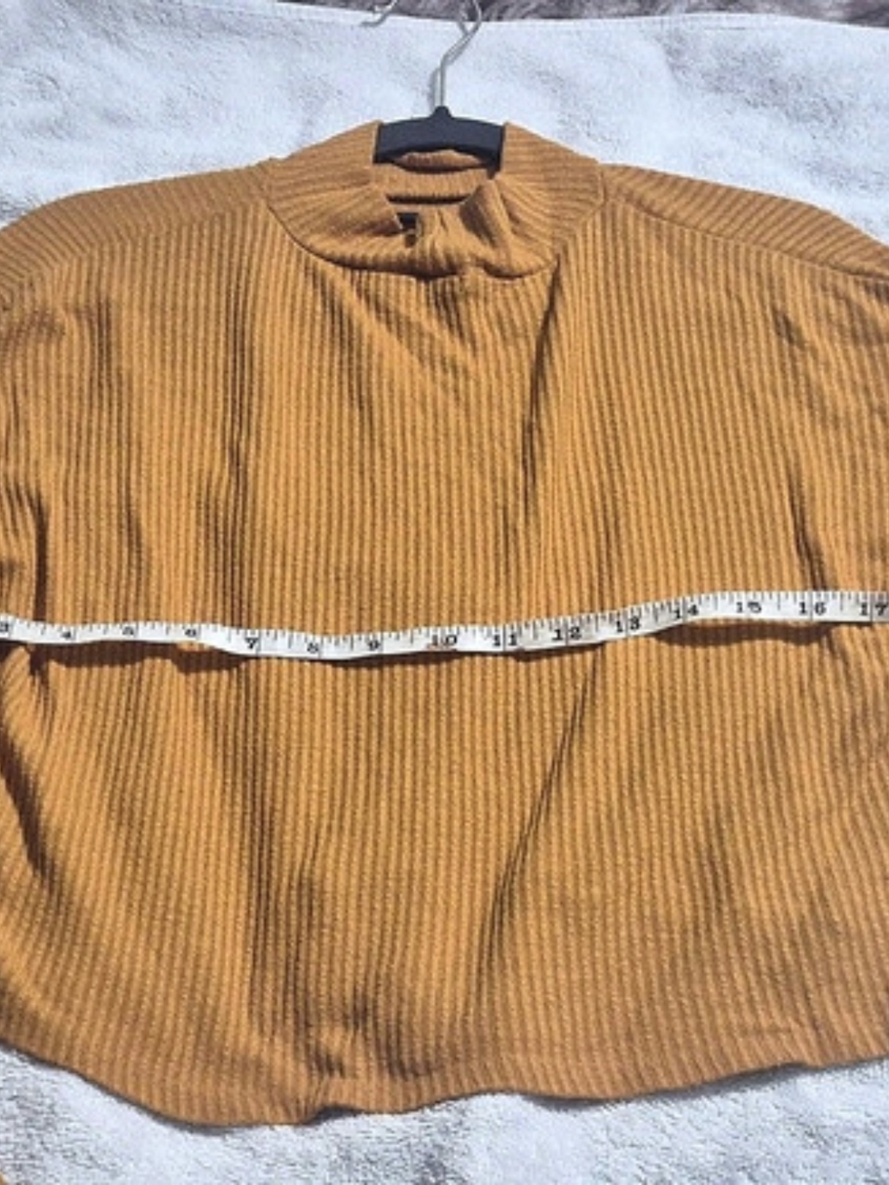 Ribbed Crew Neck Sweater Orange Size Medium